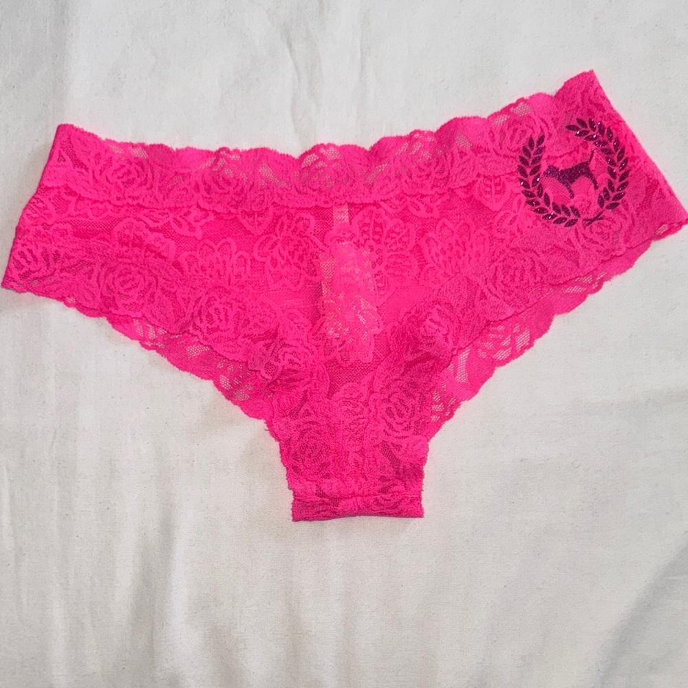 PINK Victoria's Secret Cheeky Lace Panties BNWT Size Medium